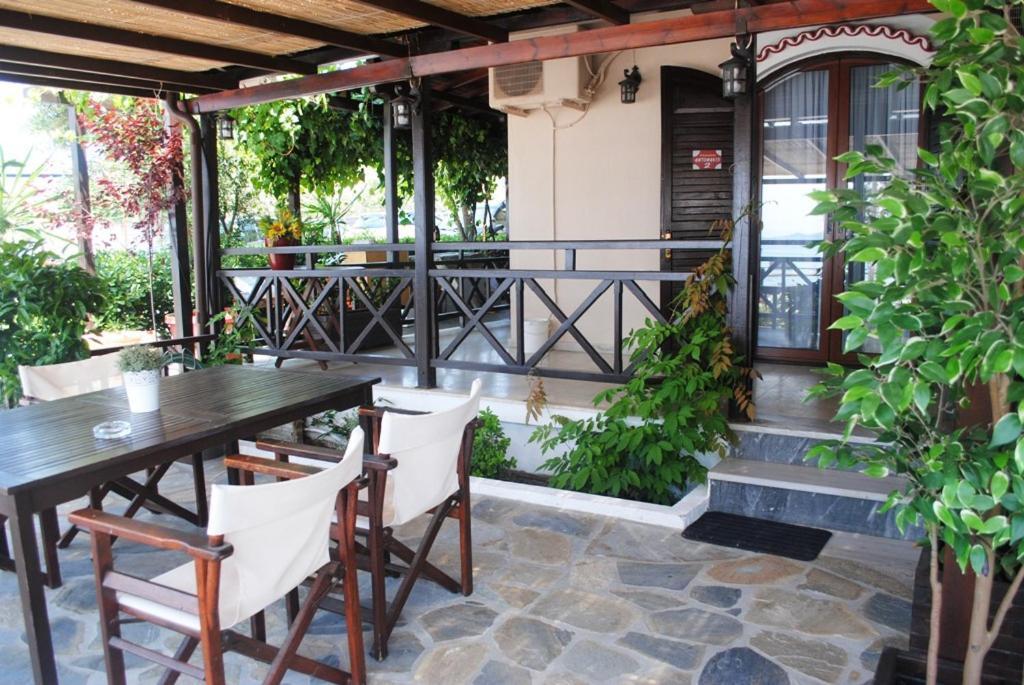 Pension Antonakis Ouranoupolis Greece Ngoại thất bức ảnh